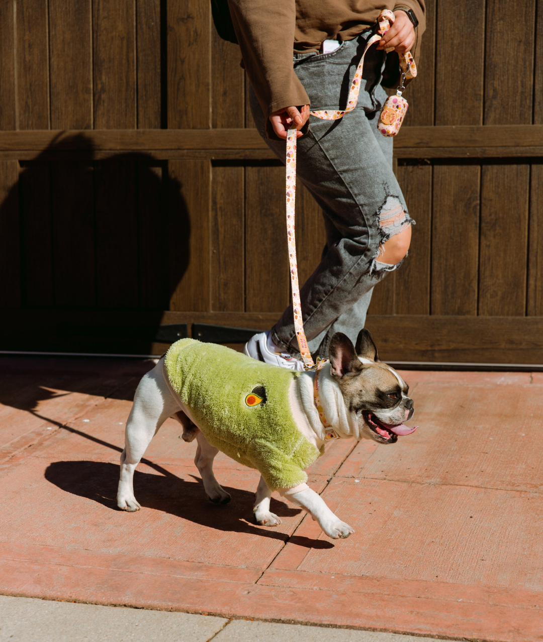 The Aguacate Sweatshirt